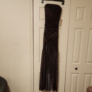 Chic Strapless Zebra Print Dress